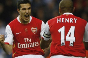 移动应用-C罗巅峰对决，Doinb与30激战利物浦分钟，战术调整胜负难料！